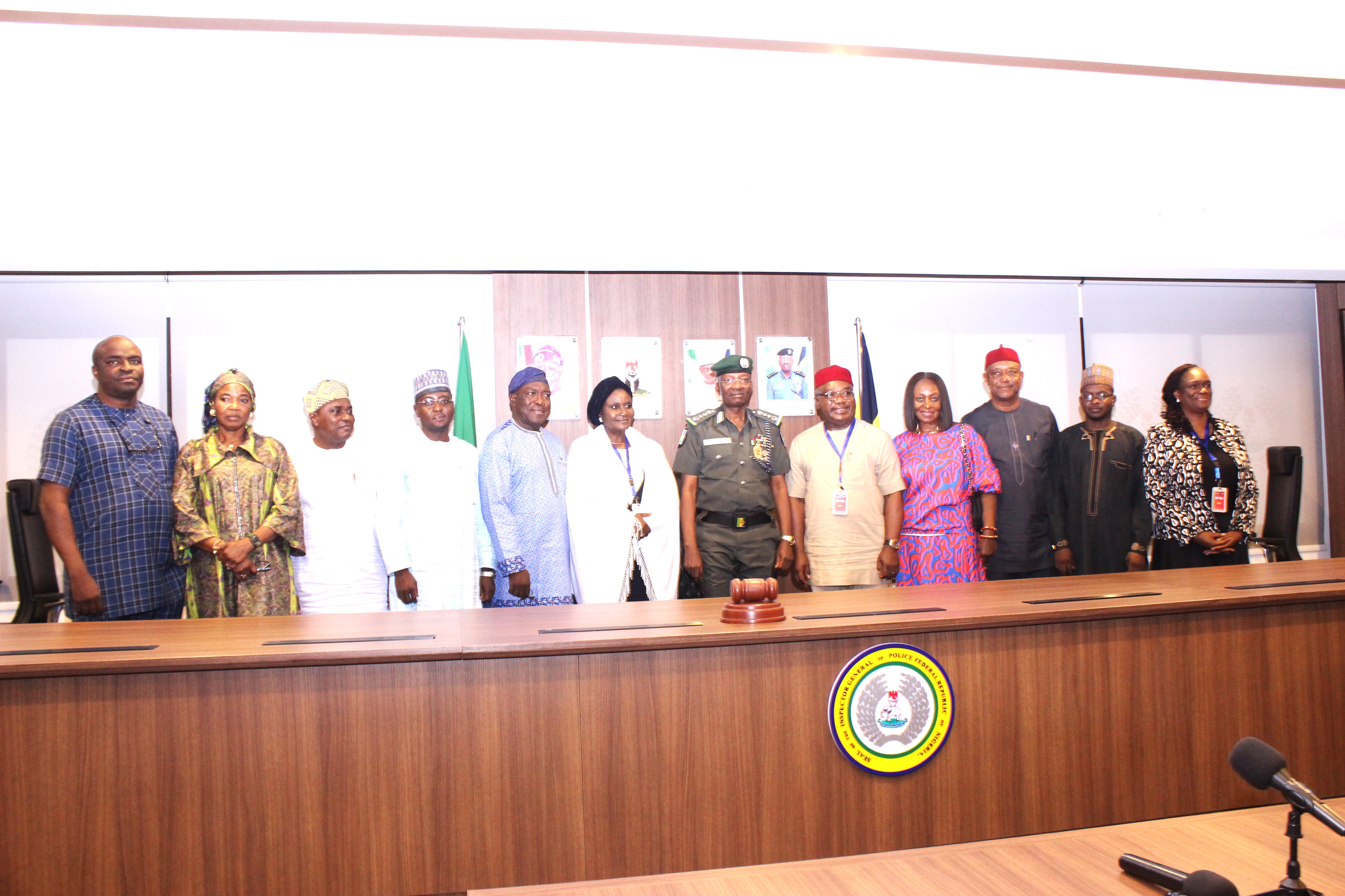 NHRC pays a Courtesy Visit to the IGP